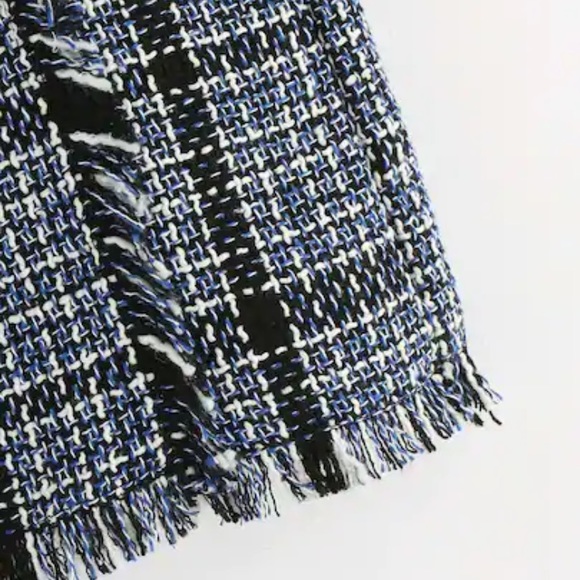 ‫Frayed Trim Plaid Tweed Skirt - Picture 3 of 8